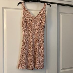 Abercrombie sun dress size XS. Red & pink flower/paisley print. Zip back lined